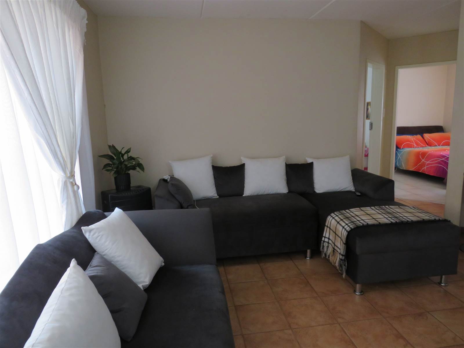 2 Bed Simplex in Highveld photo number 8