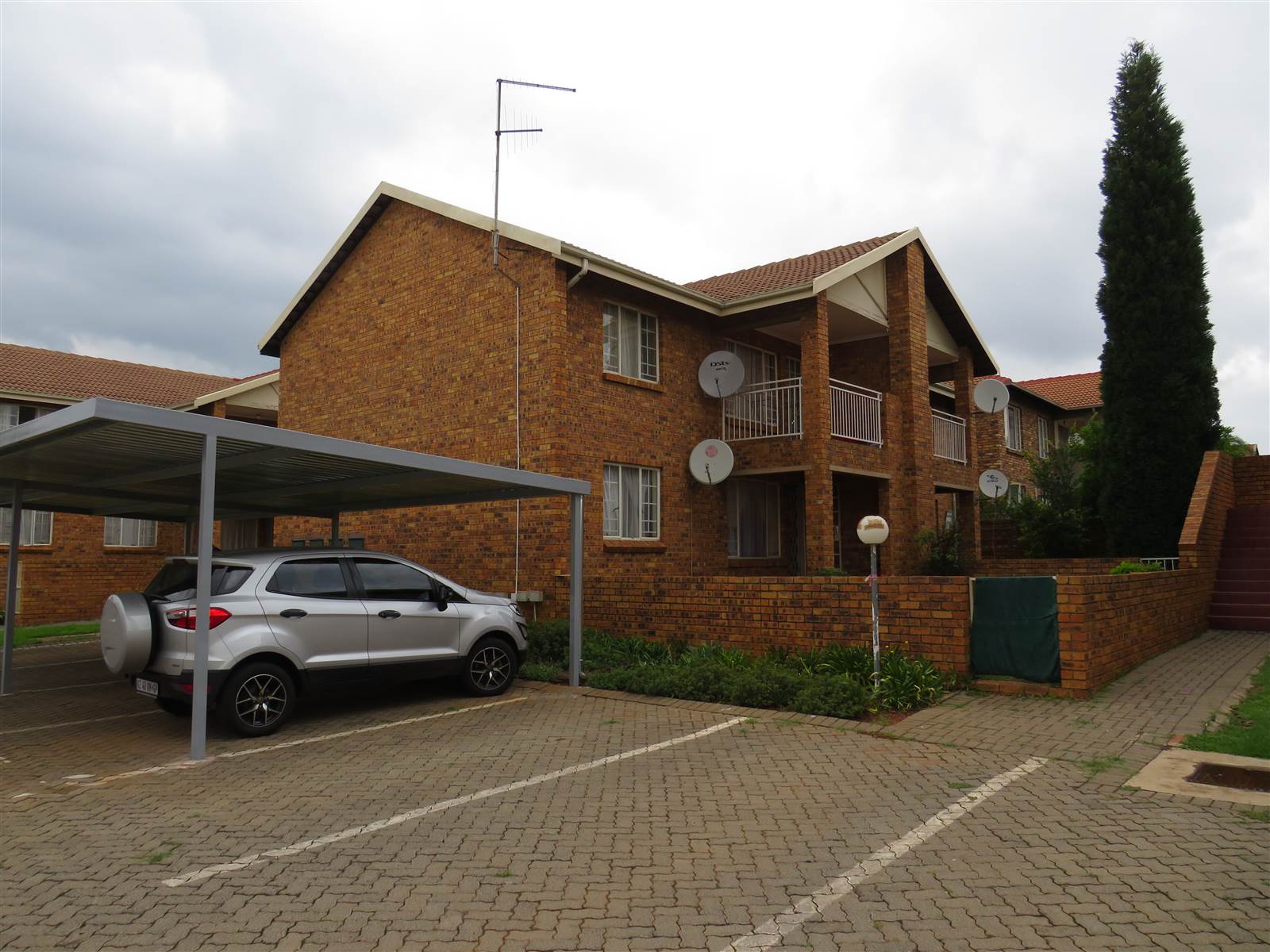 2 Bed Simplex in Highveld photo number 18