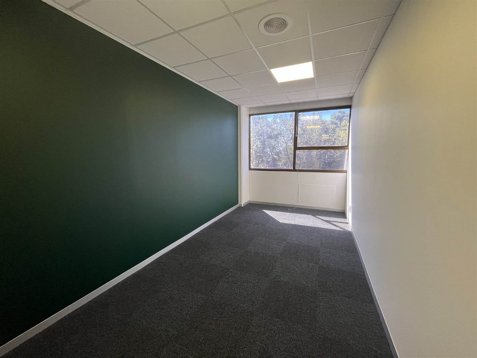 30  m² Office Space in Morningside photo number 6