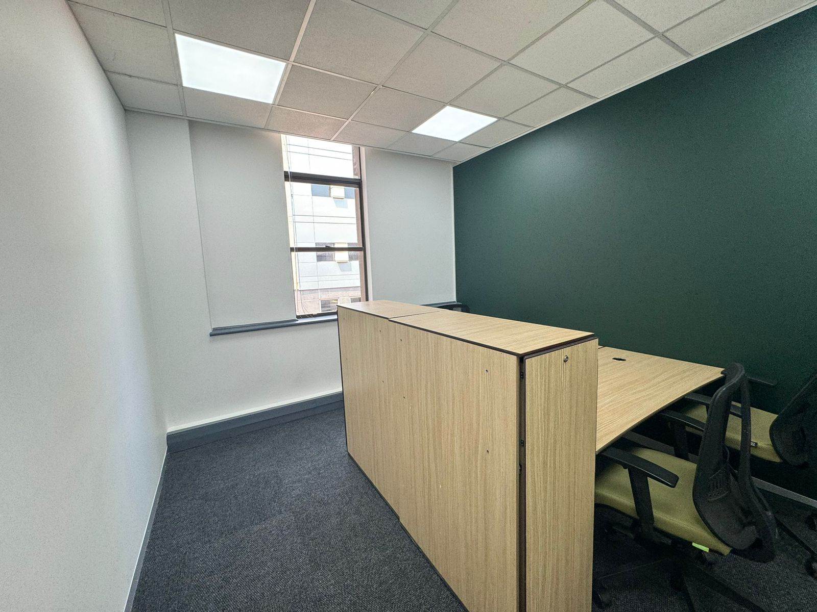 27  m² Commercial space in Sandown photo number 12
