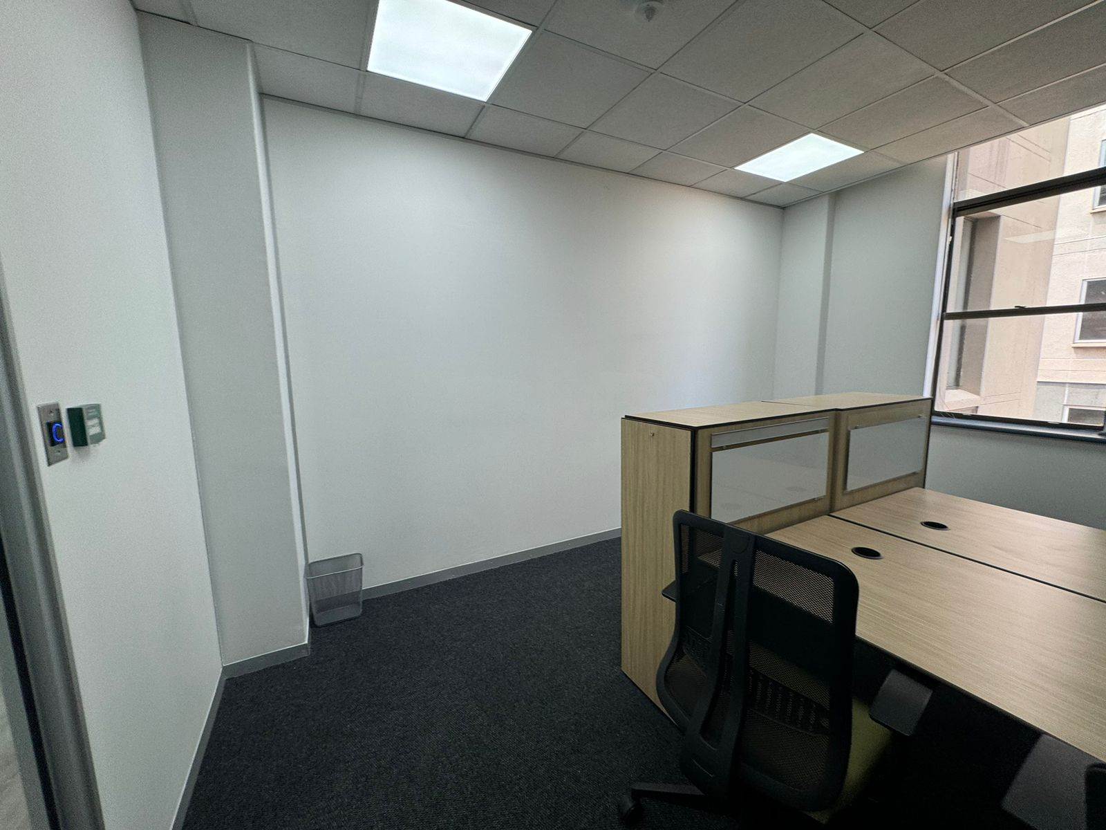 27  m² Commercial space in Sandown photo number 8