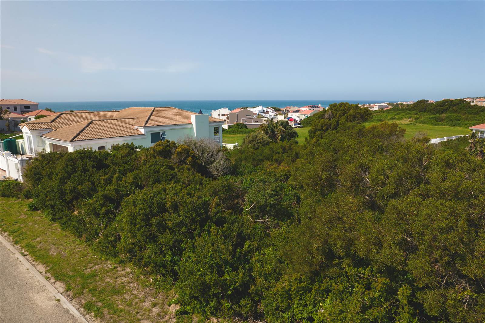 661 m² Land available in St Francis On Sea photo number 8