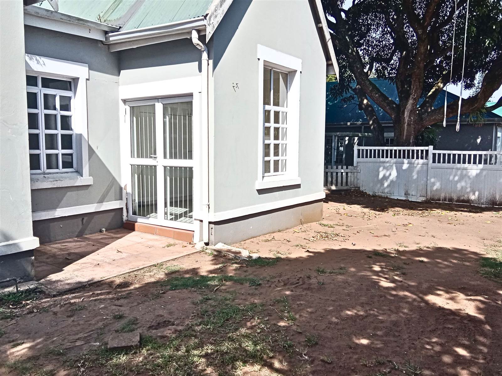 2 Bed House in Umbogintwini photo number 15
