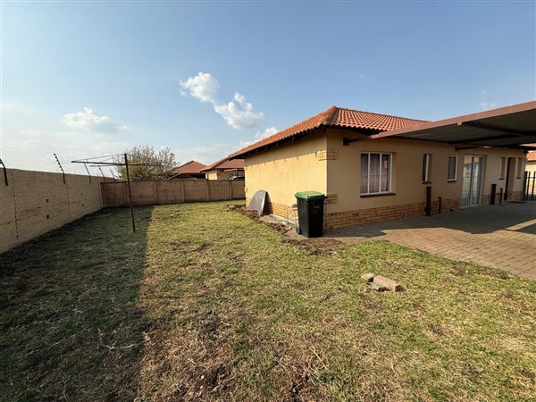 3 Bedroom House 3 Bedroom House