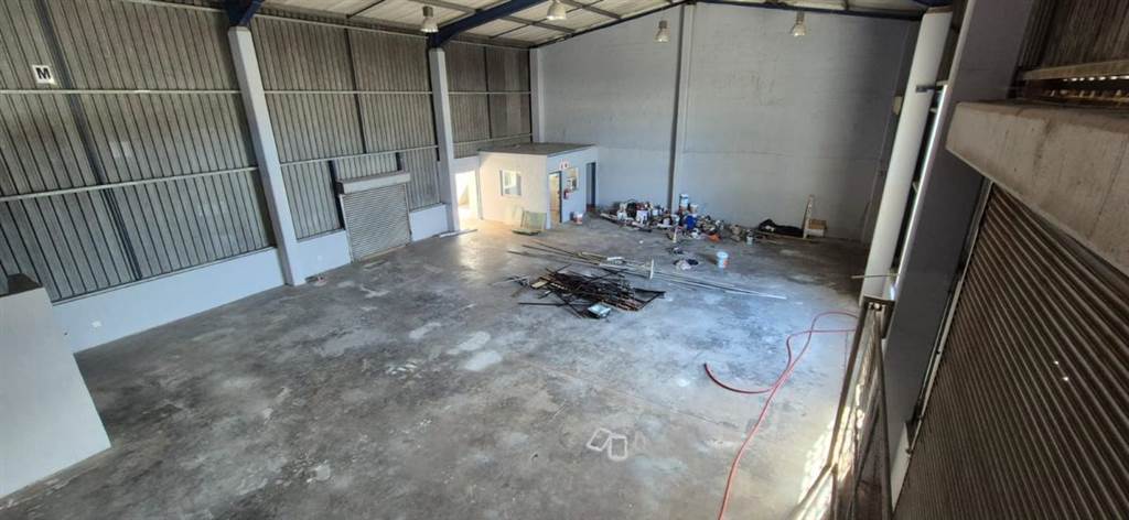 775  m² Industrial space in Pinetown Central photo number 3