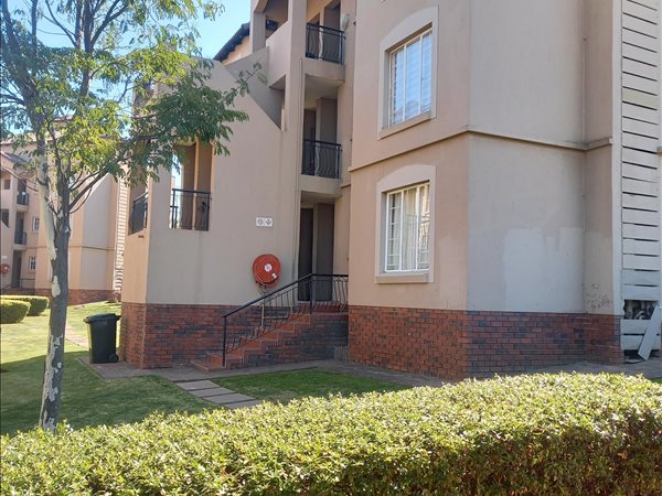 2 Bed Apartment in Castleview