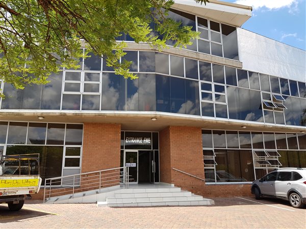 40  m² Commercial space in Witbank