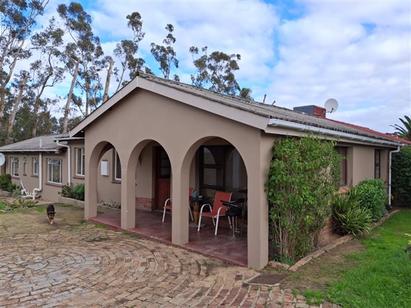2 Bedroom House 2 Bedroom House