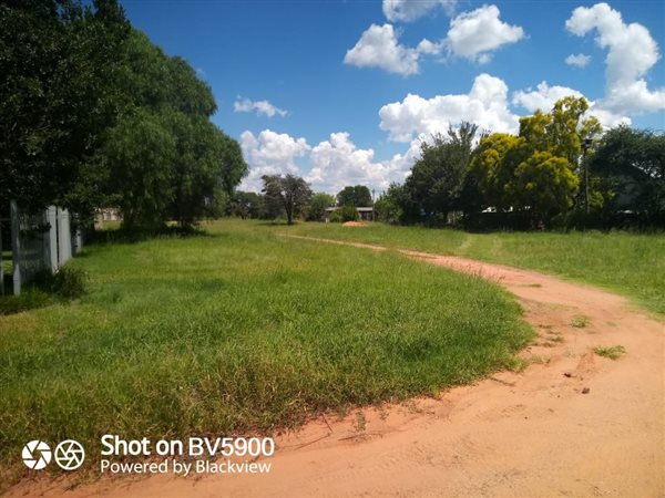 1769 m² Land available in Hartbeesfontein