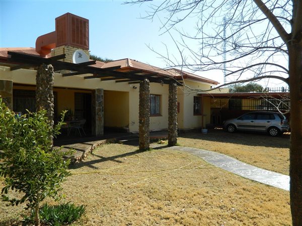 3 Bedroom House 3 Bedroom House