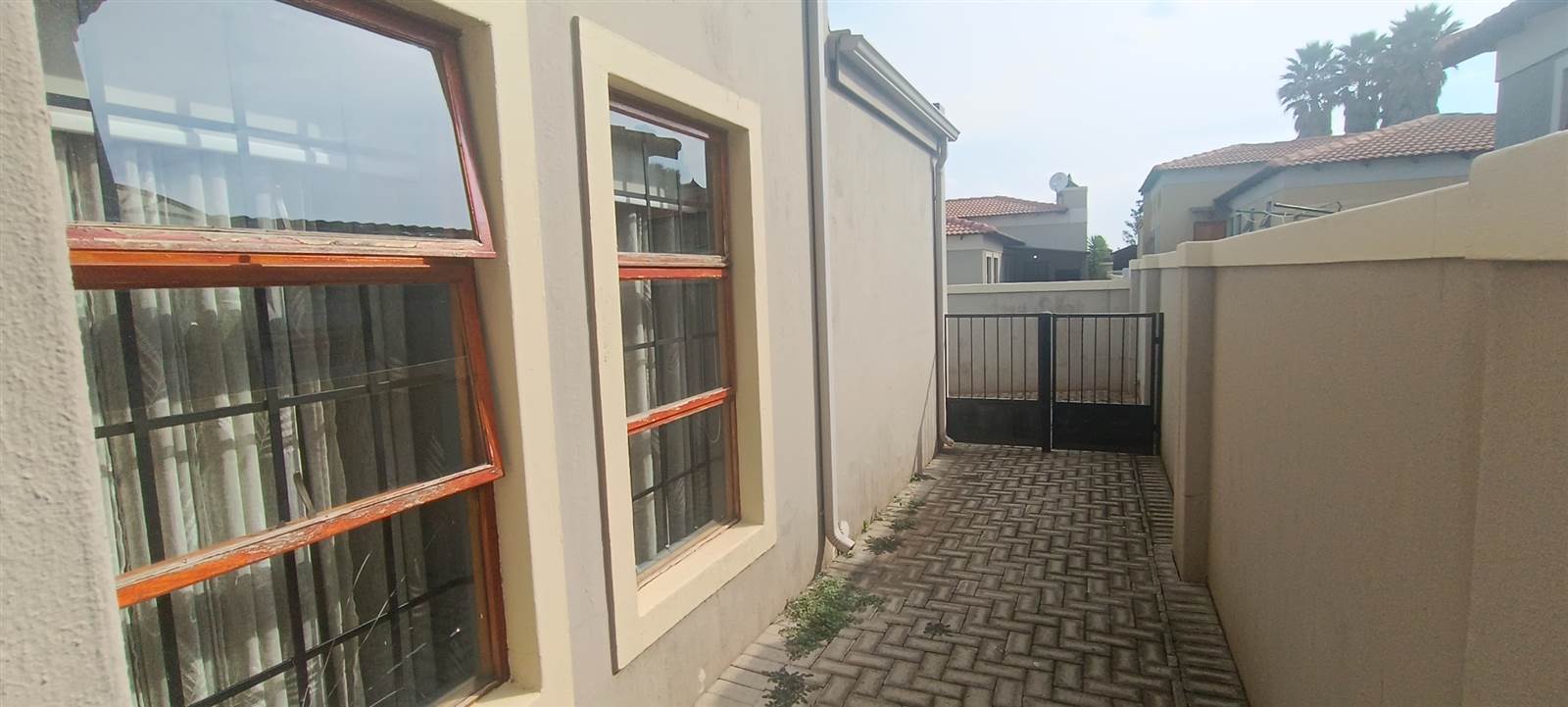 3 Bed Townhouse in Heidelberg Central photo number 19