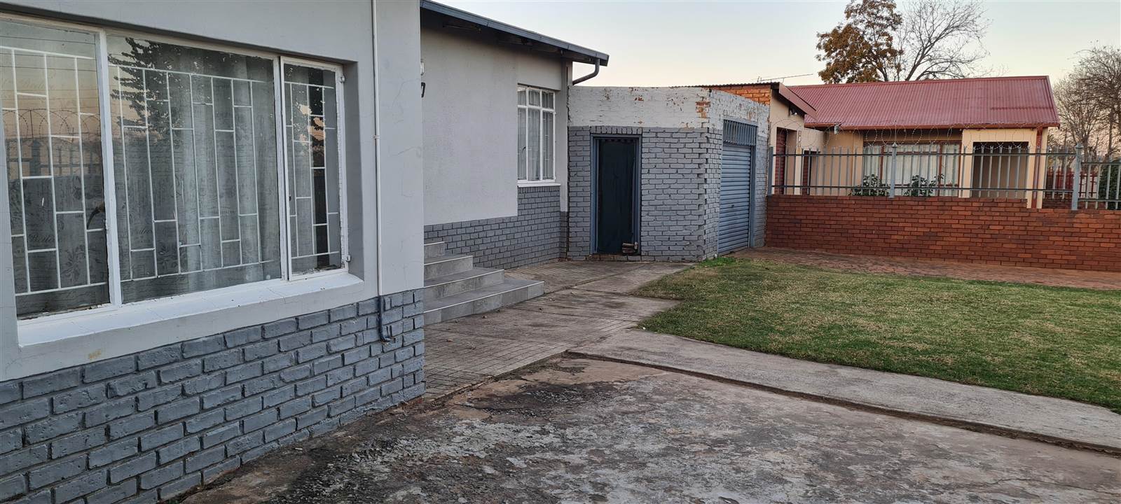 3 Bed House in Laudium photo number 3