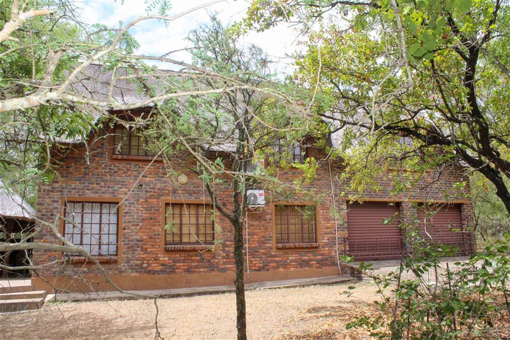 4 Bed House in Marloth Park photo number 27