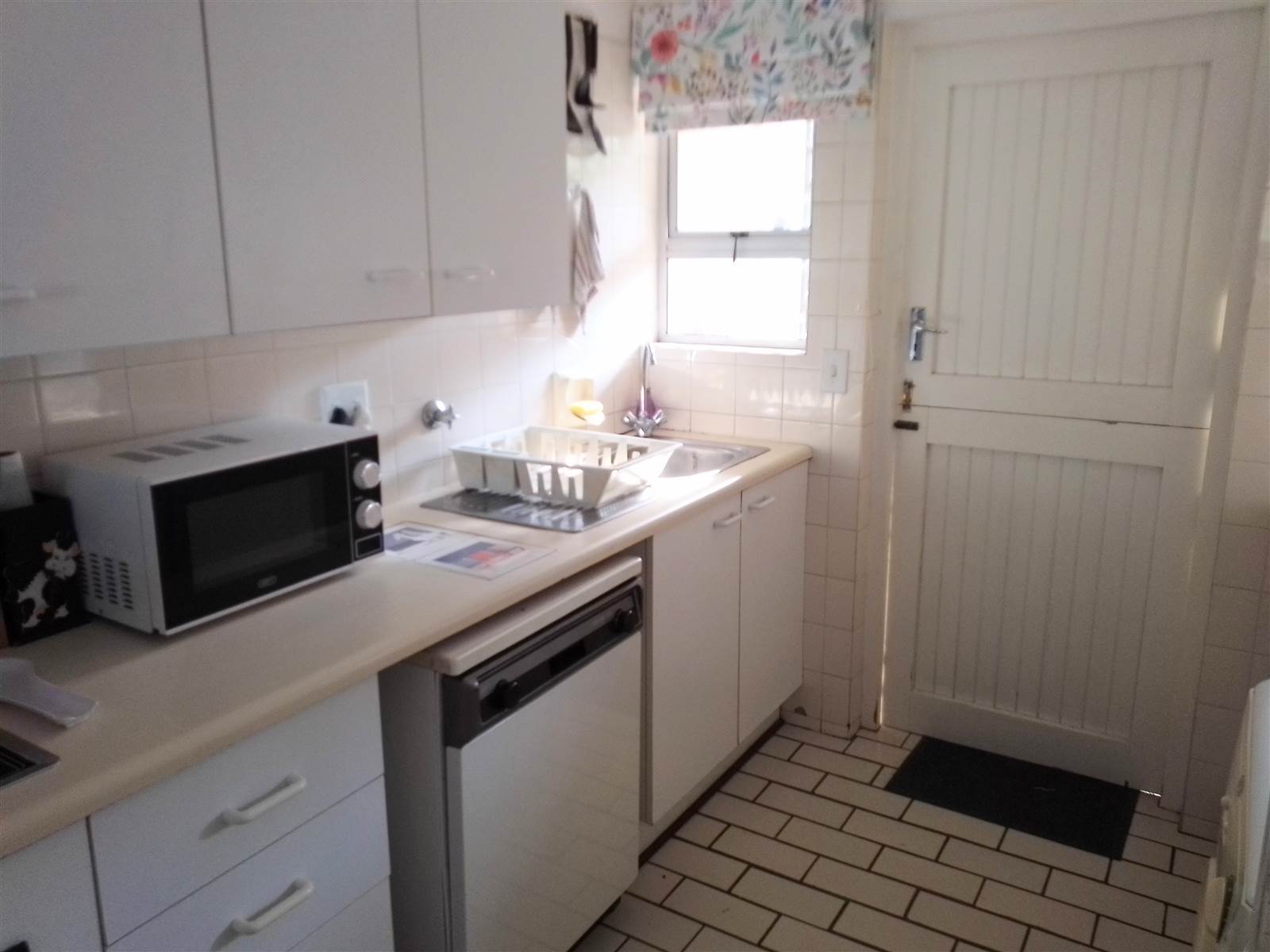 3 Bed Apartment in Ramsgate photo number 10