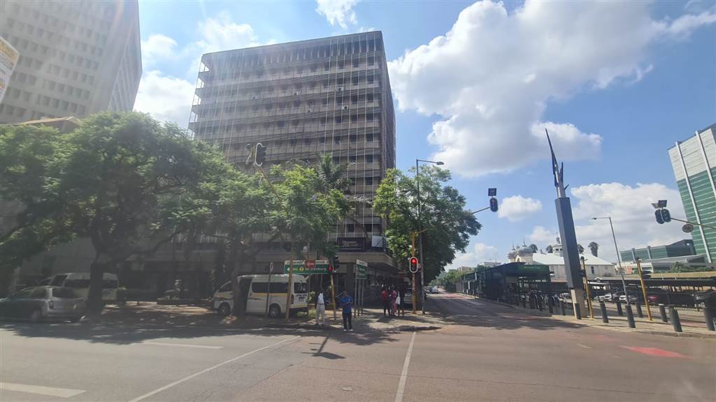 150  m² Commercial space in Pretoria Central photo number 1