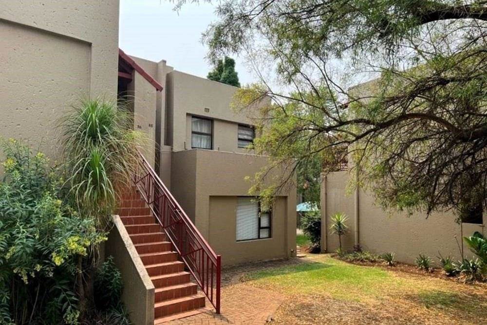 2 Bed Townhouse in Sasolburg photo number 18