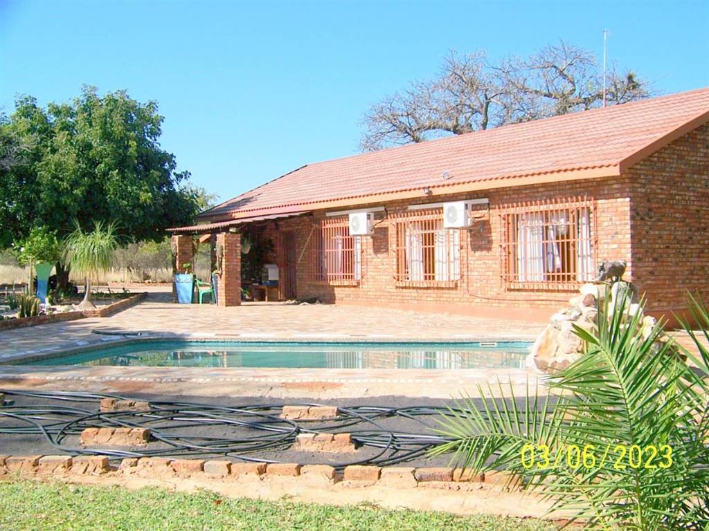 21.4 ha Farm for sale in Musina T4204855 Private Property