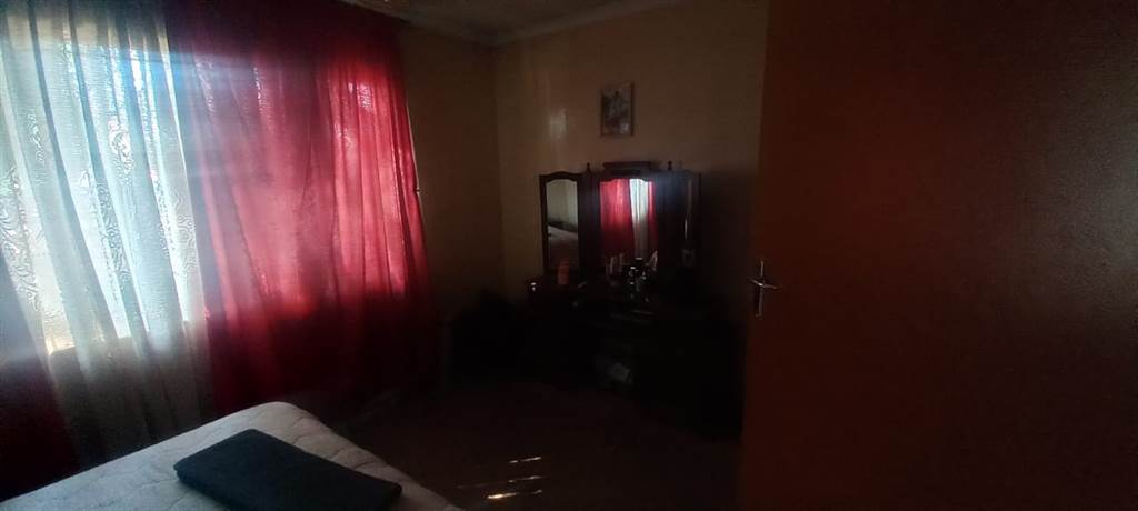 3 Bed House in Kwaguqa photo number 21