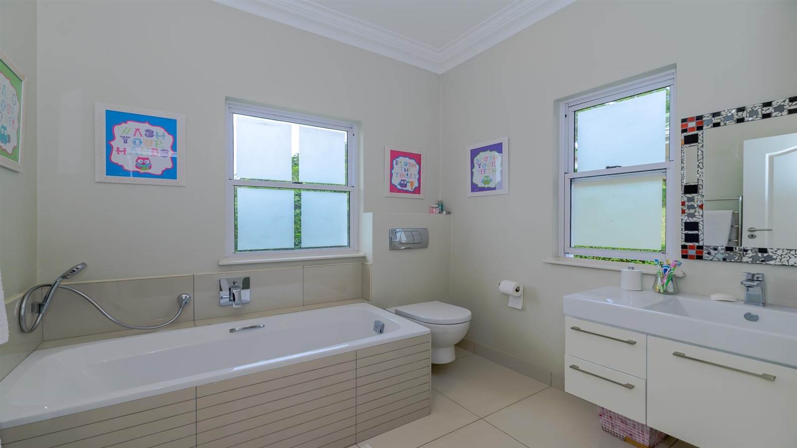 4 Bed House in Mt Edgecombe Estate 1 & 2 photo number 28