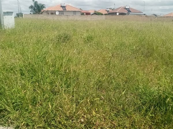 928 m² Land 928 m² Land