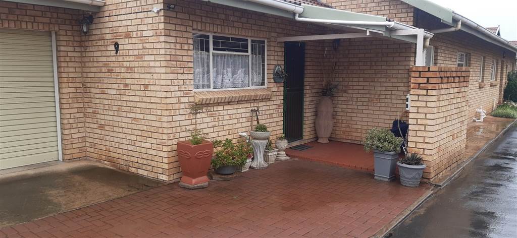 3 Bed Townhouse in Parys photo number 28