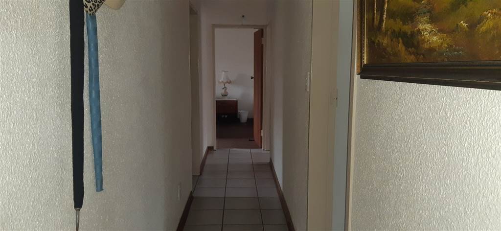 3 Bed Townhouse in Parys photo number 21