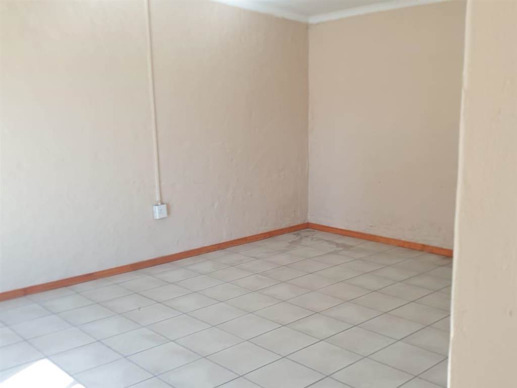 1  m² Commercial space in Middelburg Central photo number 18