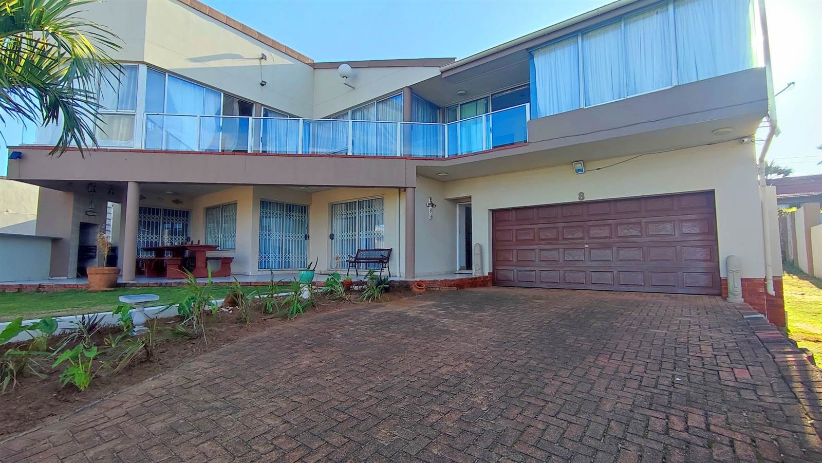 4 Bed House in Manaba photo number 1
