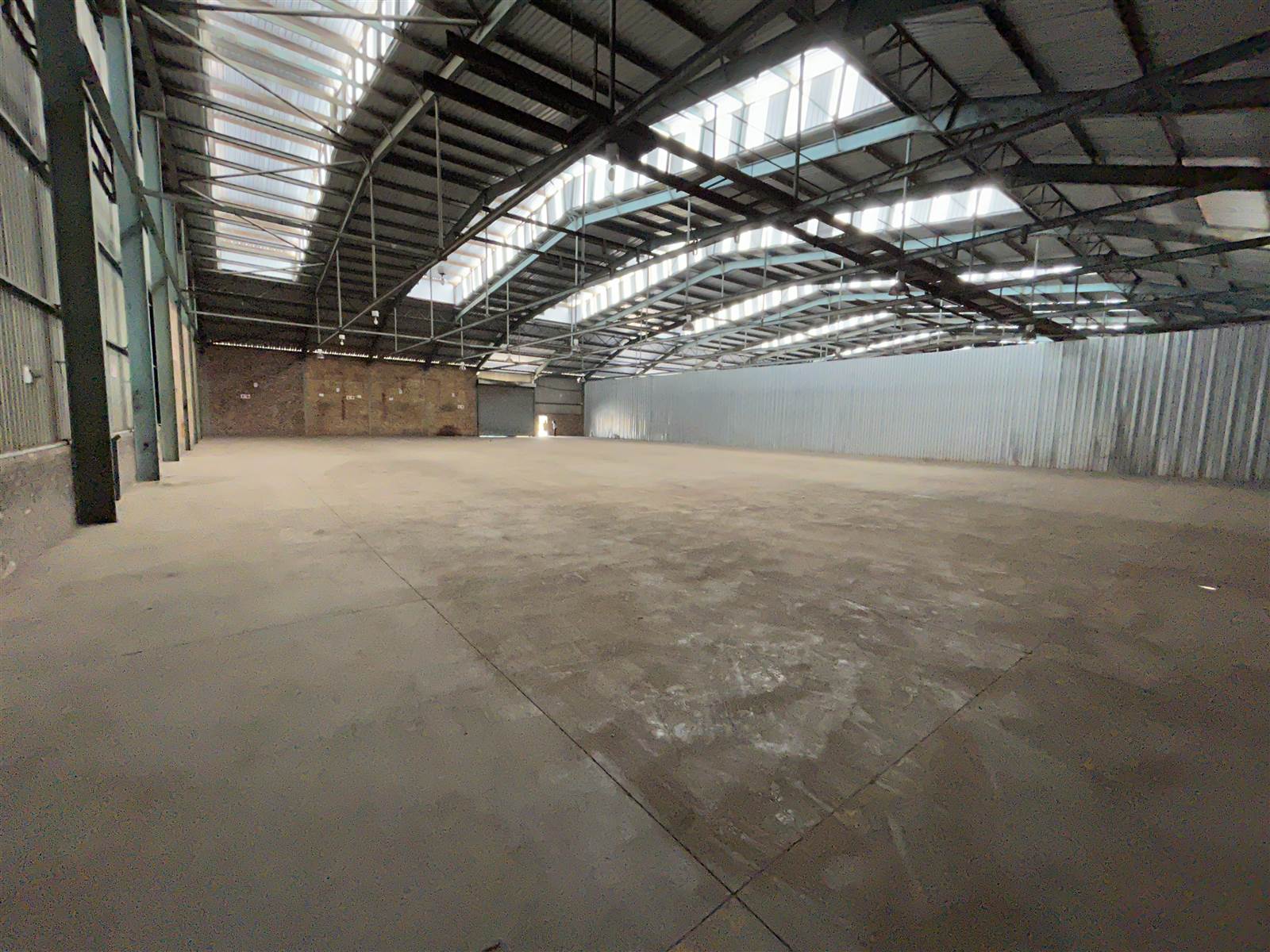 1715  m² Industrial space in Clayville photo number 6