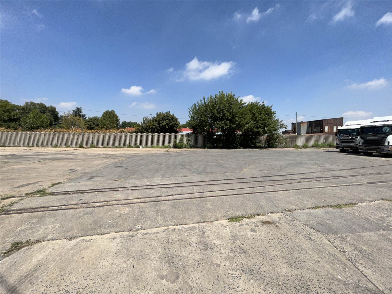 1715  m² Industrial space in Clayville photo number 16