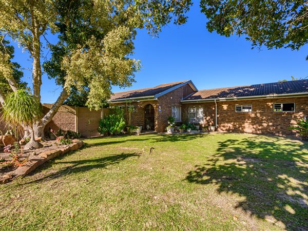3 Bedroom House 3 Bedroom House