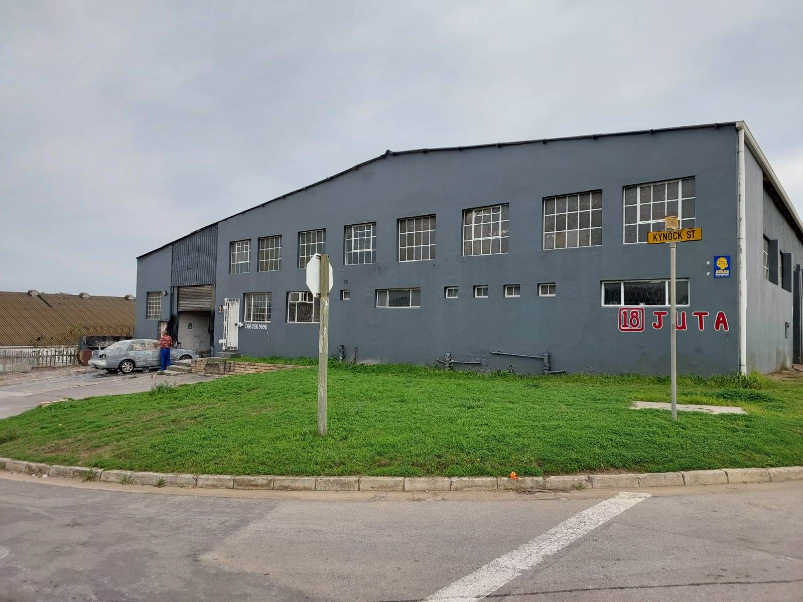 750  m² Industrial space in Korsten photo number 2