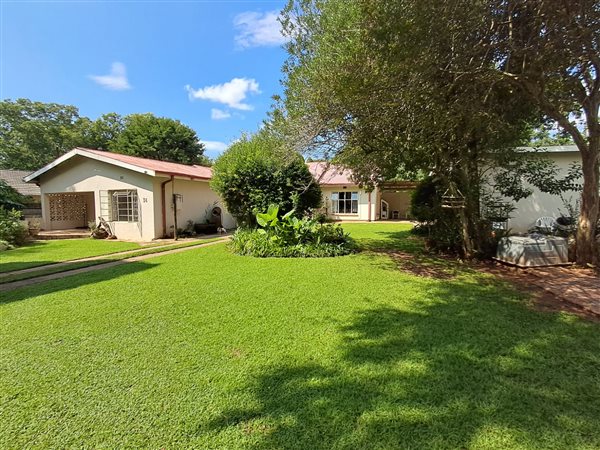 4 Bedroom House 4 Bedroom House