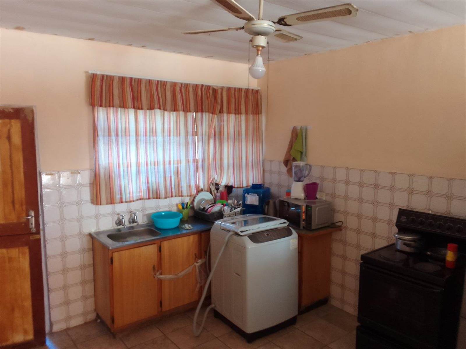 2 Bed Apartment in Wolmer photo number 5