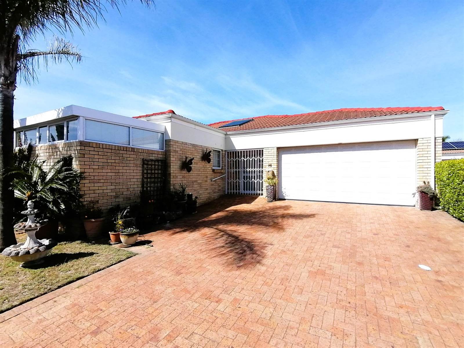 2 Bed House in Protea Heights photo number 1
