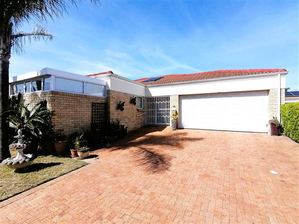 2 Bed House in Protea Heights