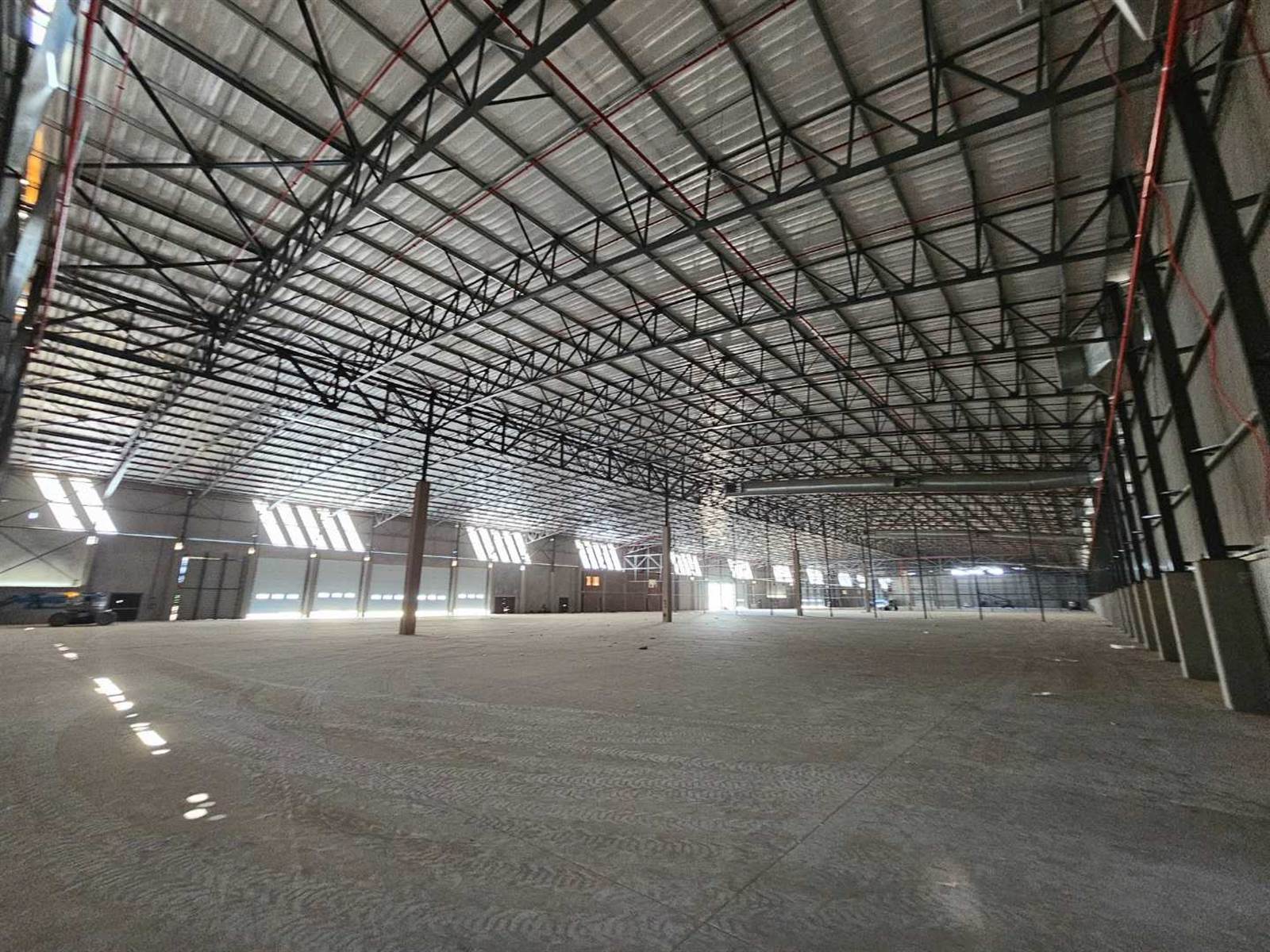 4096  m² Industrial space in Kuilsriver photo number 2