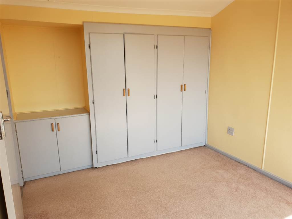 3 Bed Flat in Adamayview photo number 16