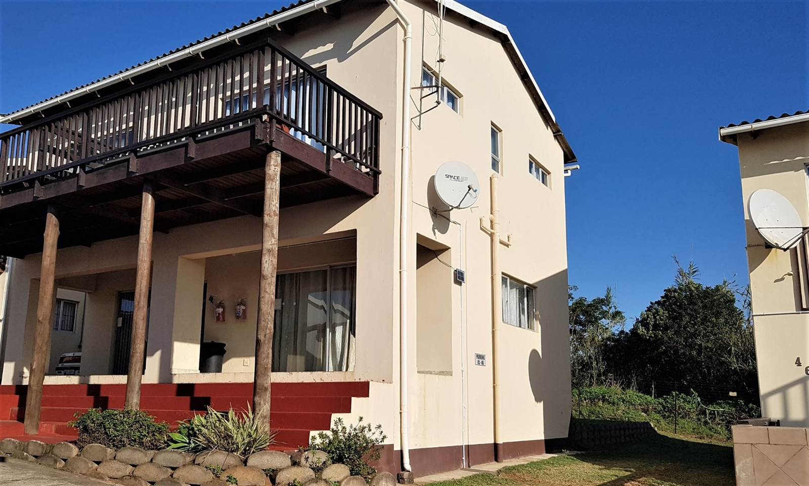 2 Bed Townhouse in Mtwalume photo number 1