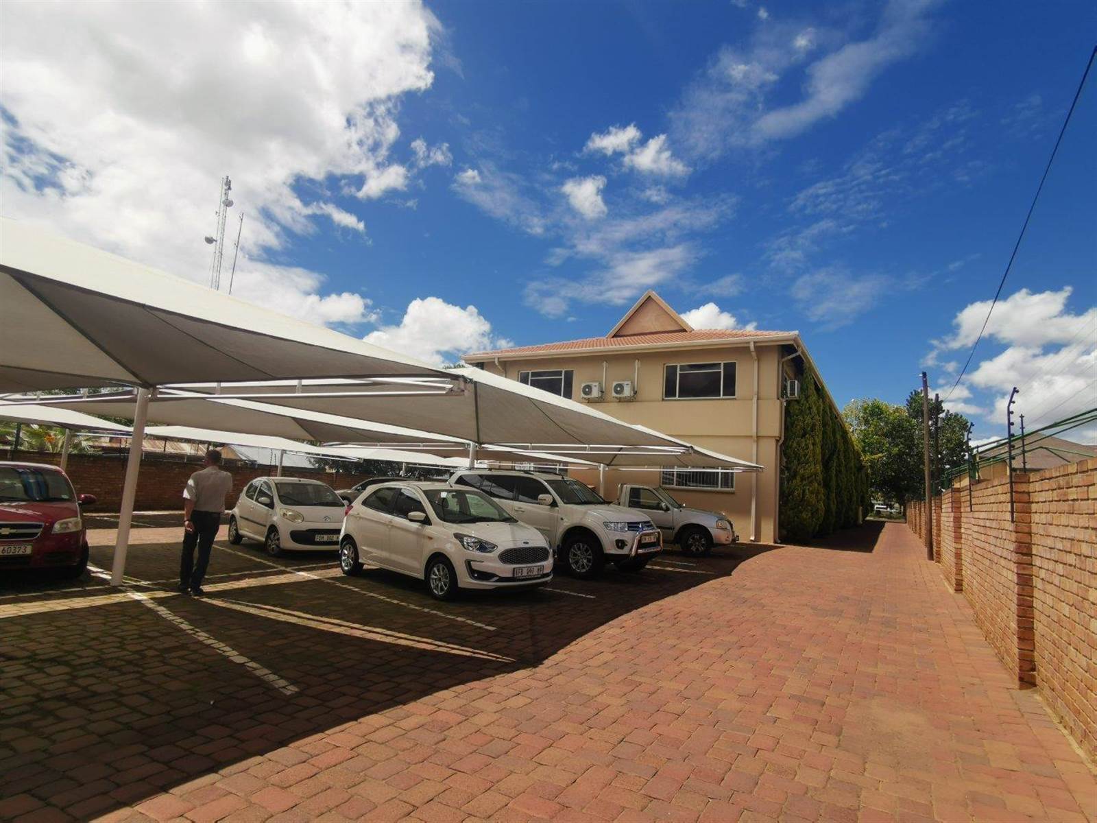 1067  m² Commercial space in Middelburg Central photo number 8