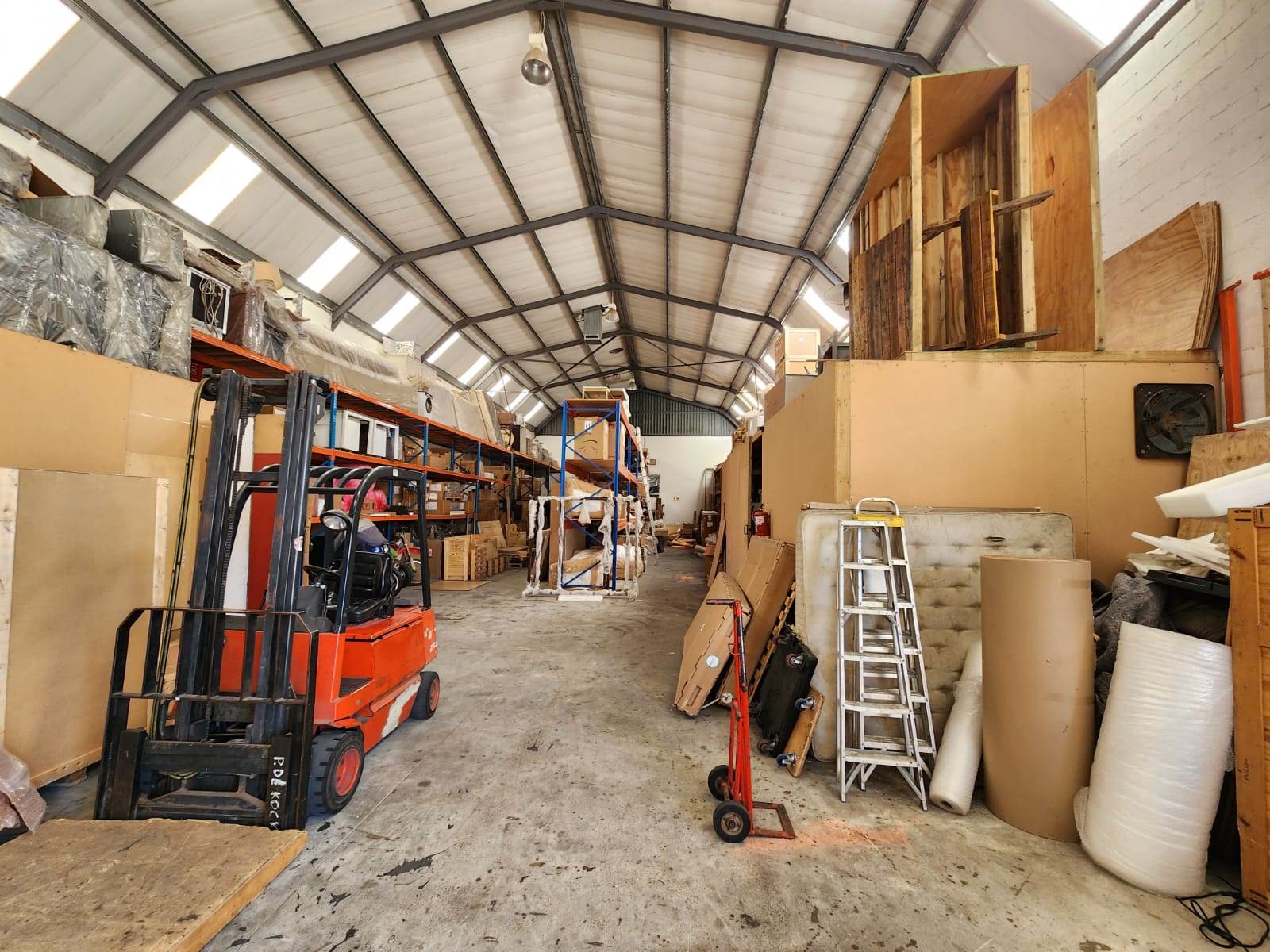 620  m² Industrial space in Killarney Gardens photo number 3