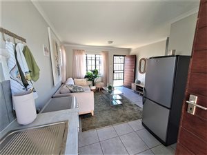 2 Bed House in Vosloorus