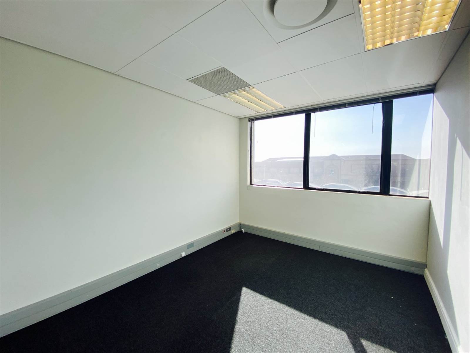 315  m² Office Space in Nieuw Muckleneuk photo number 10