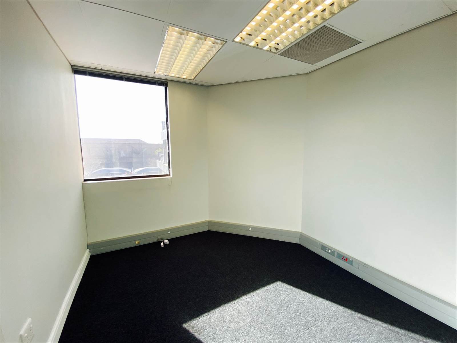 315  m² Office Space in Nieuw Muckleneuk photo number 18