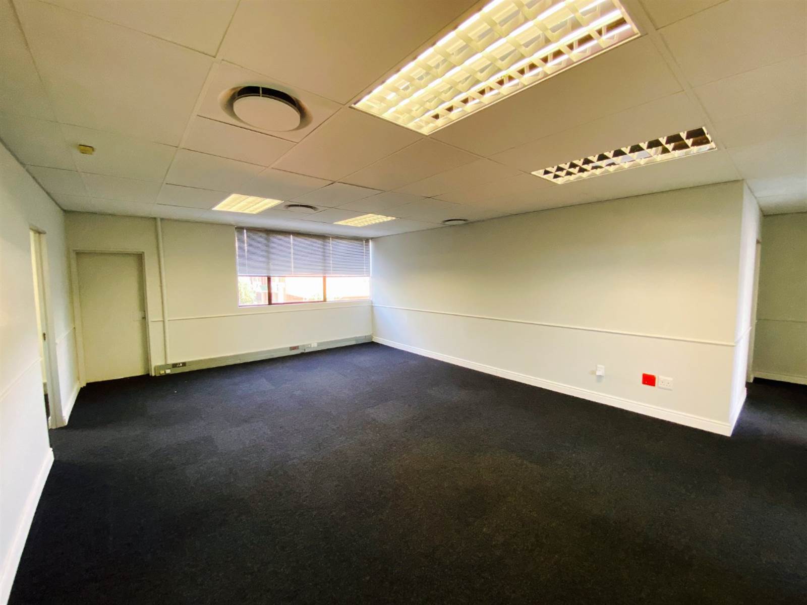 315  m² Office Space in Nieuw Muckleneuk photo number 19