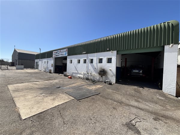 181 m² Industrial space 181 m² Industrial space