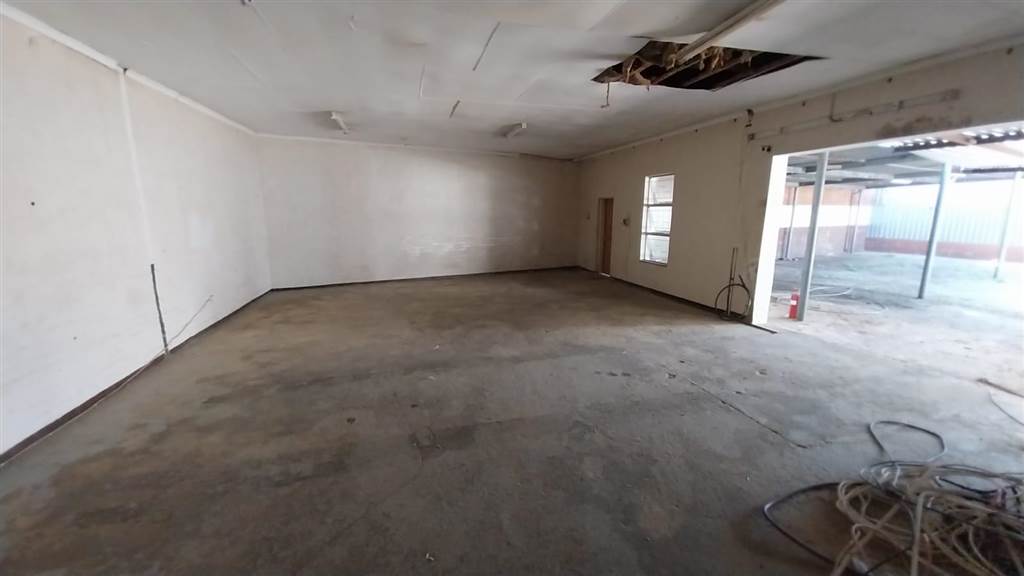 1405  m² Industrial space in Danville photo number 11