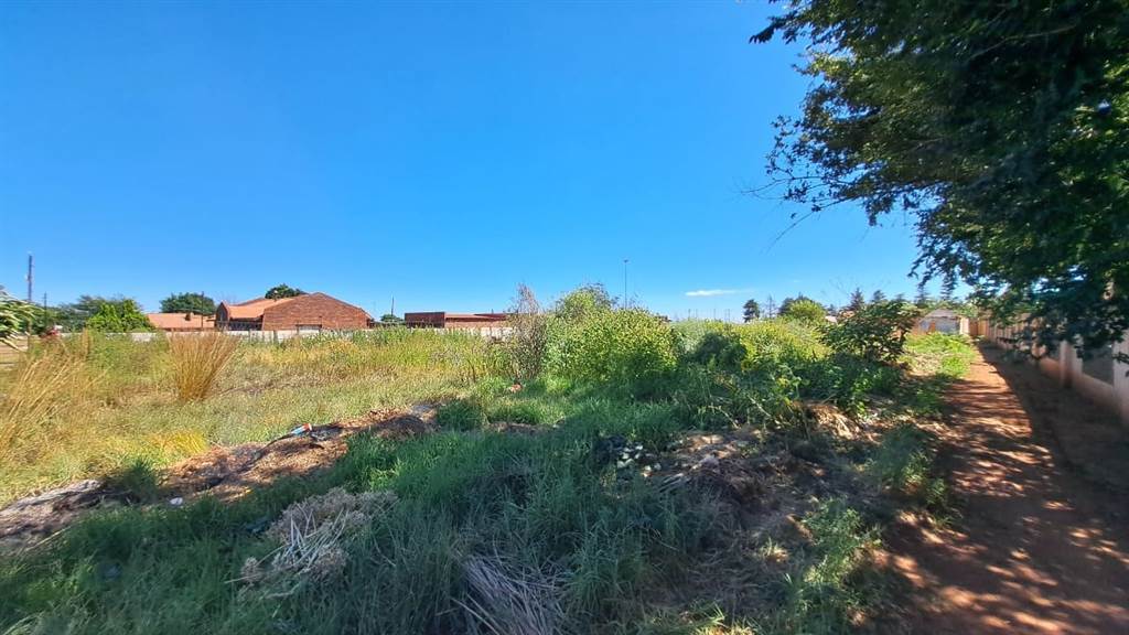 2855 m² Land available in Koster photo number 11