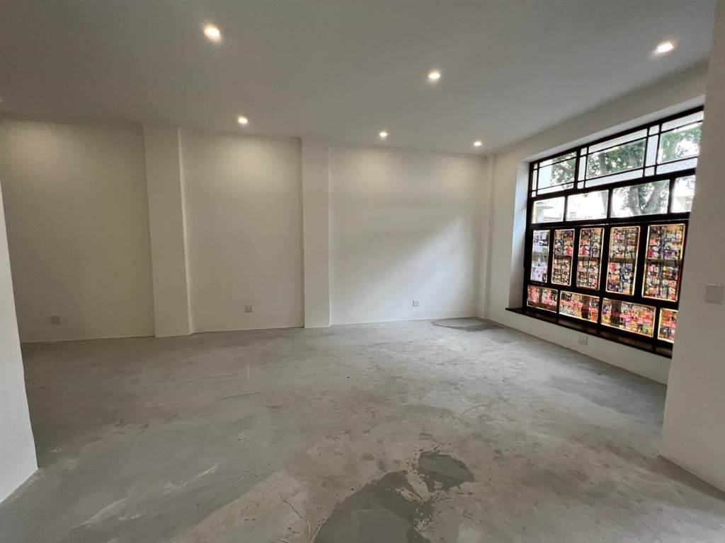 80  m² Commercial space in Cape Town City Centre photo number 8