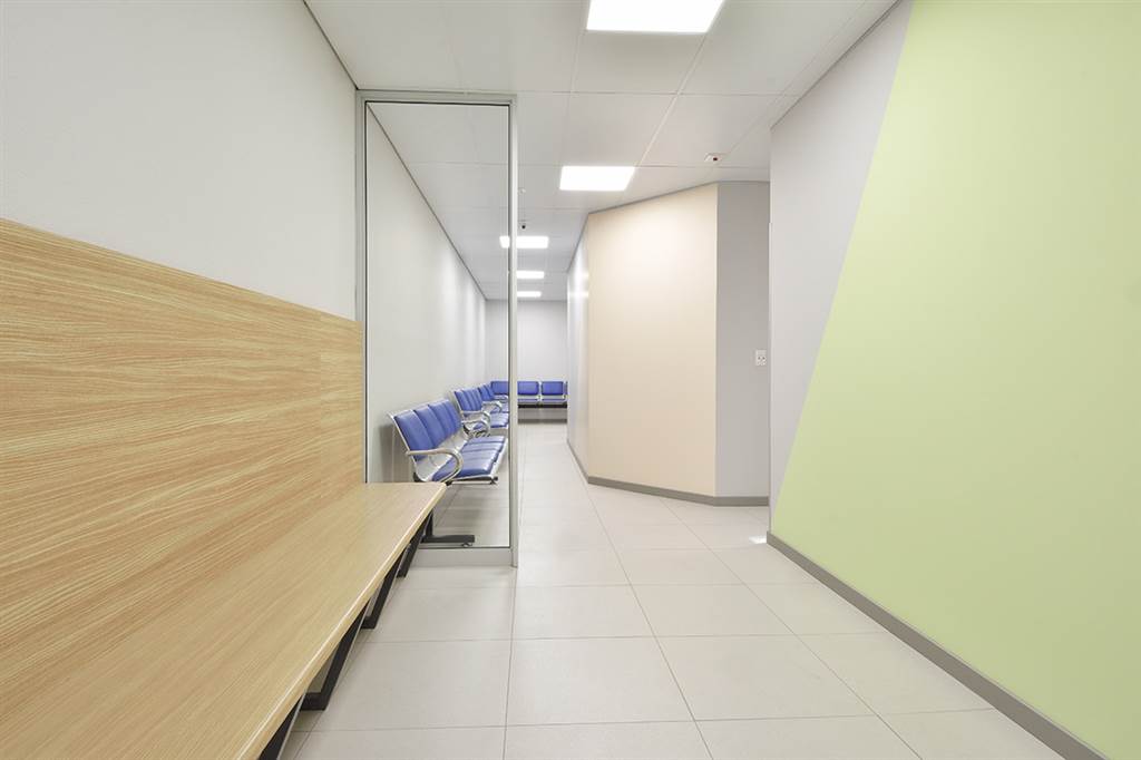 50  m² Office Space in Johannesburg Central photo number 12